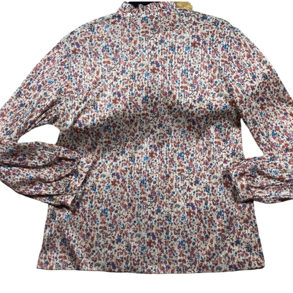 VINTAGE 1970's button down  ruffle collar pleated silky floral blouse, Large - Picture 3 of 4
